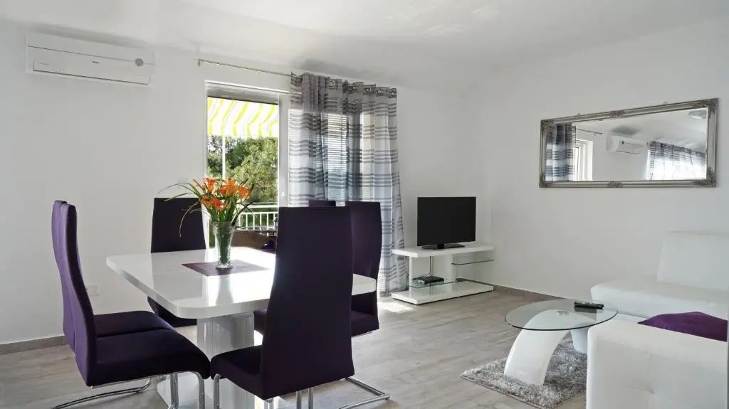 Apartment L&A