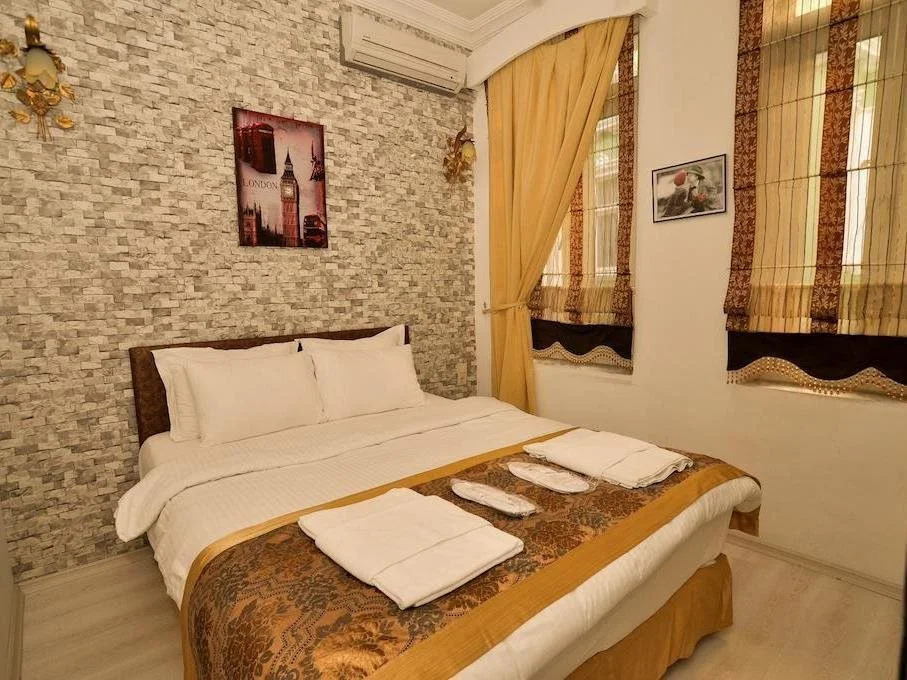 Magic House Hotel