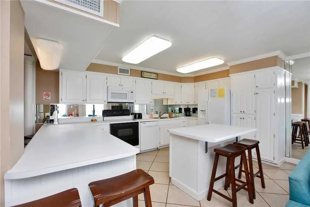 Summit 1511 - Three Bedroom Condo