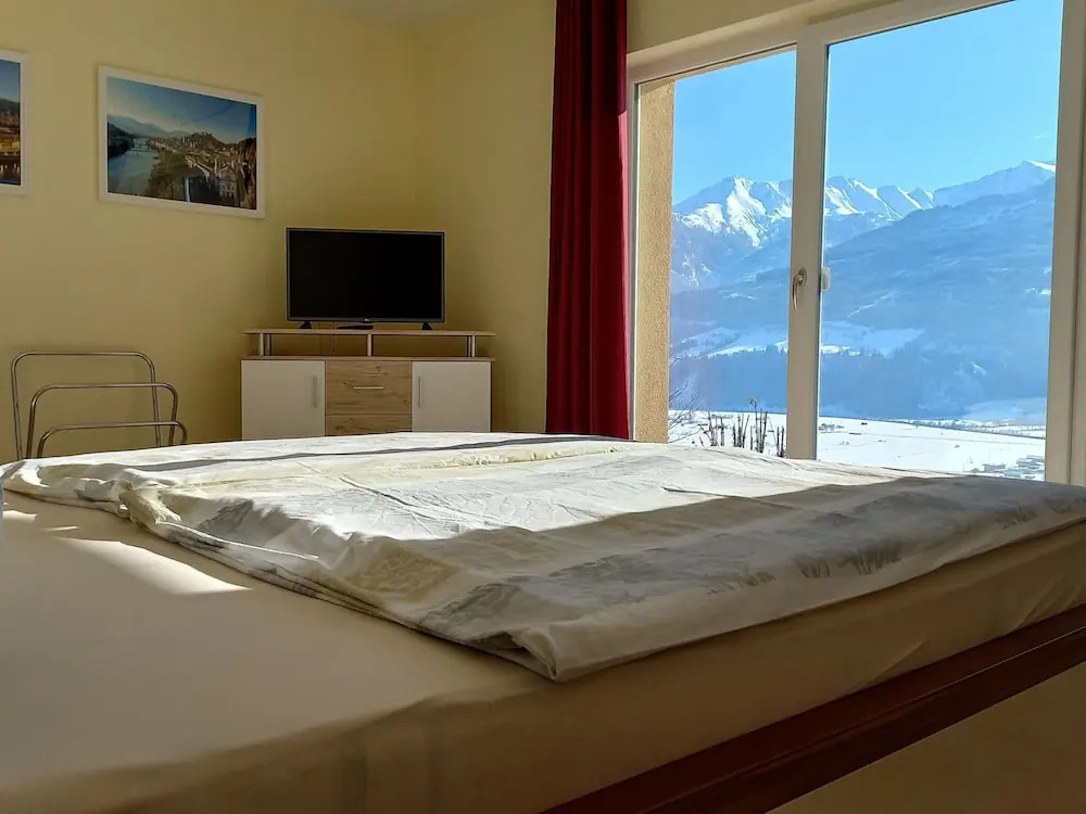 Sunlit Apartment near Ski Area in Walchen