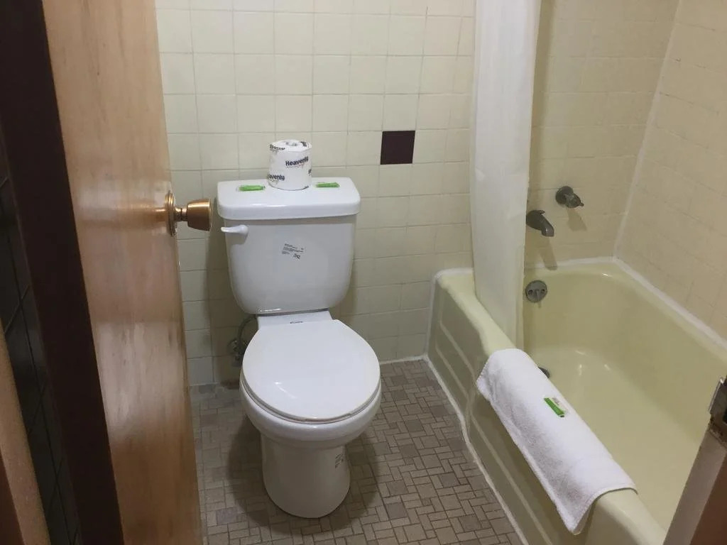 Towne Center Motel