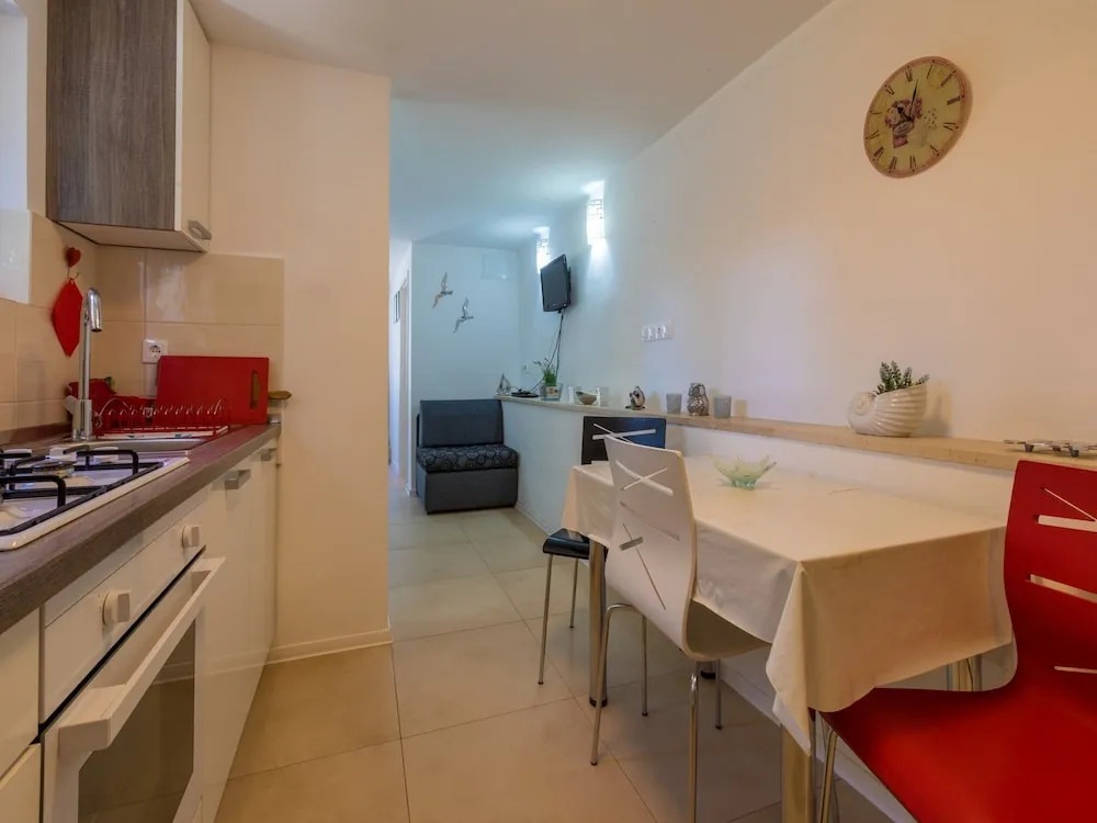 Apartments Hinic