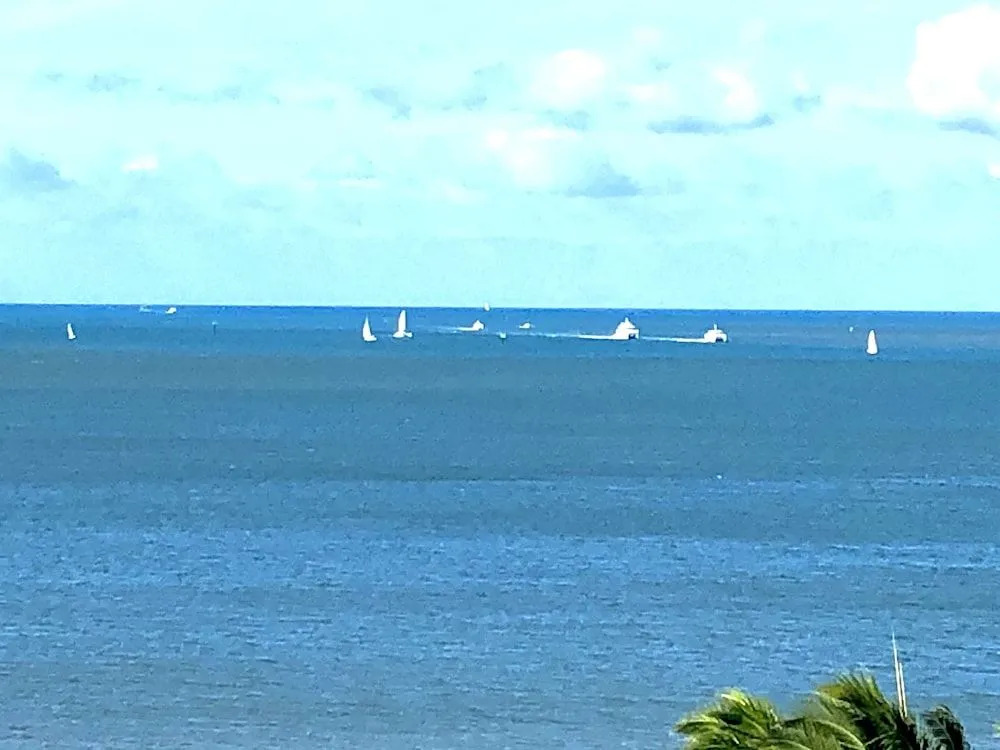 Cairns Apartment Esplanade Ocean Views