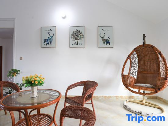 Shanghai Jiating Fengmingju Homestay