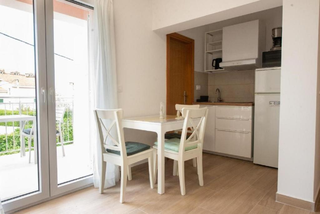 Apartments Mir