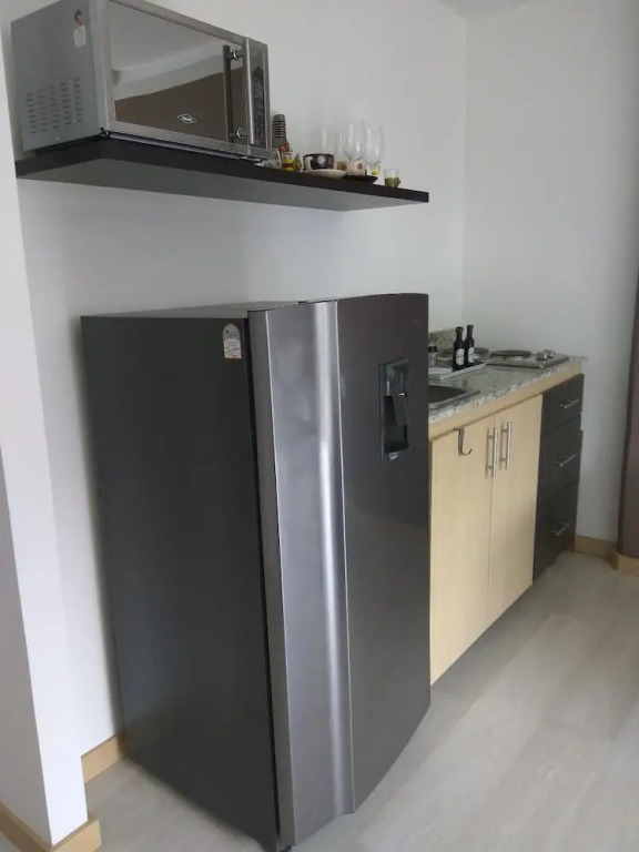 Beautiful Apartmentsuite With The Best Location In Medellin Free Wi-fi