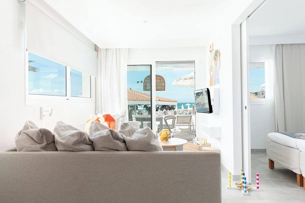 Sunwing Arguineguin Seafront