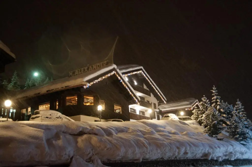 Alexander Charme Hotel