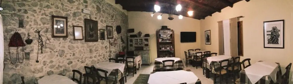 Hariklia Rent Rooms