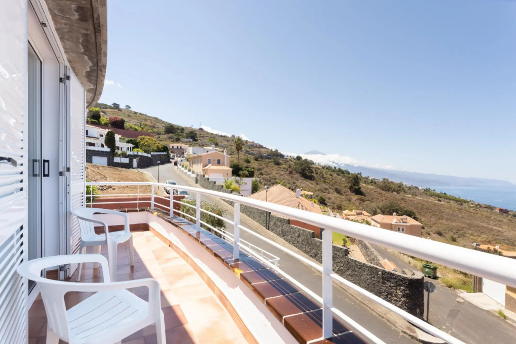 Home2Book Exclusive Villa with pool, El Sauzal