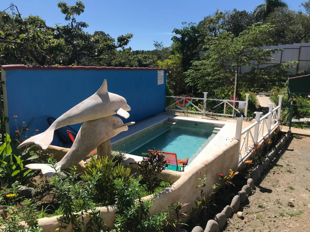 FLOR DE PARAISO BUNGALOWS