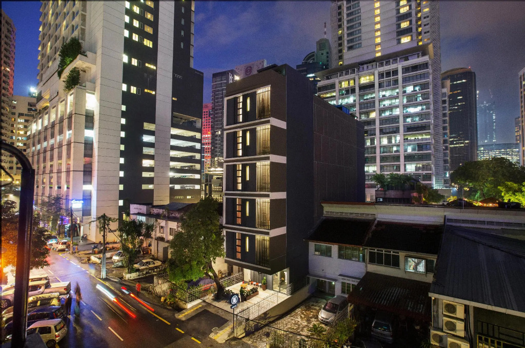 Hotel Twenty 8B