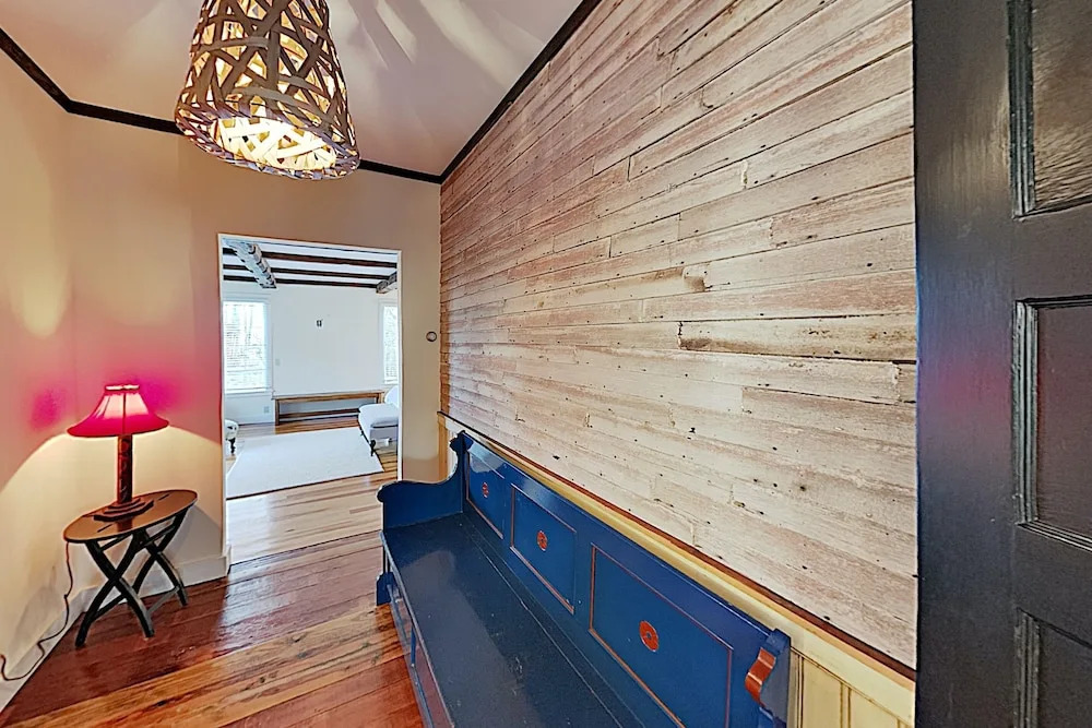 New Listing! Spacious Getaway Close To Acadia 3 Bedroom Home