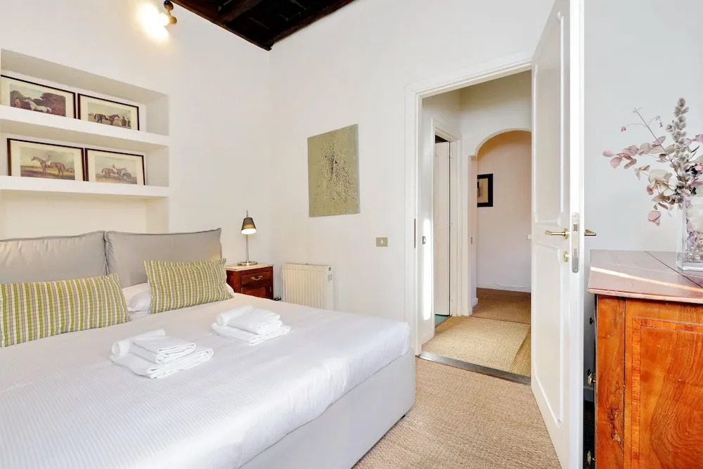 Trevi Elegant Apartment