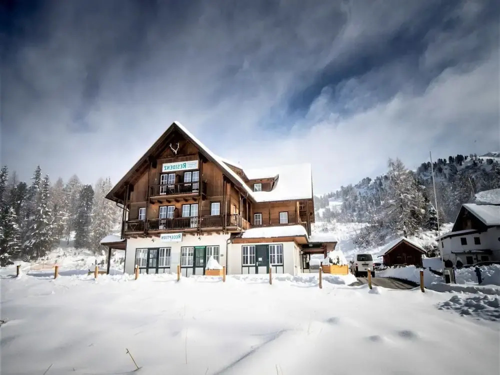 Studio Apartment on Turracherhohe Near Lake
