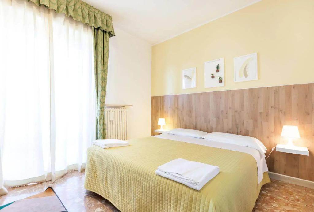Mariclà Boutique Rooms with Balcony & Free Parking
