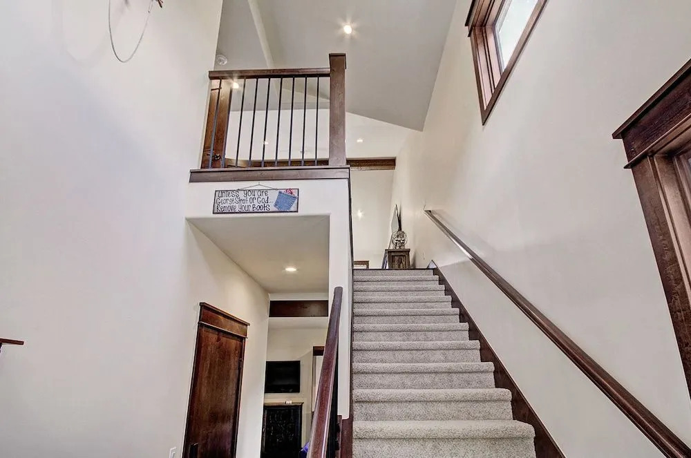 47 River Run Townhomes 3 Bedroom Townhouse by RedAwning