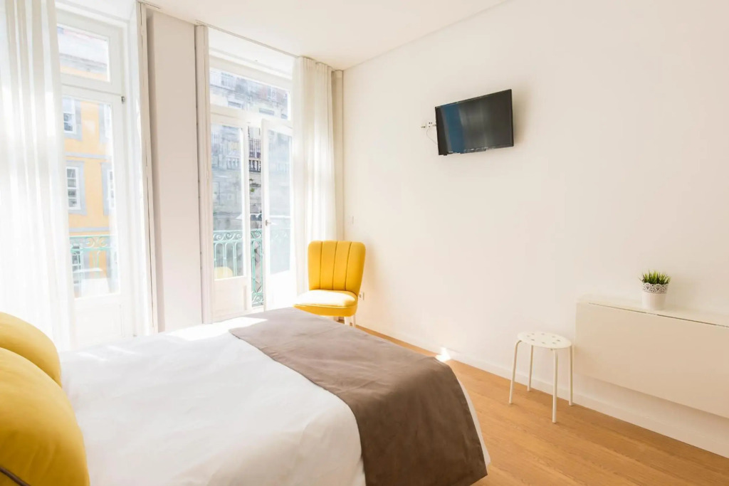 Downtown Porto Mouzinho Studio Apts