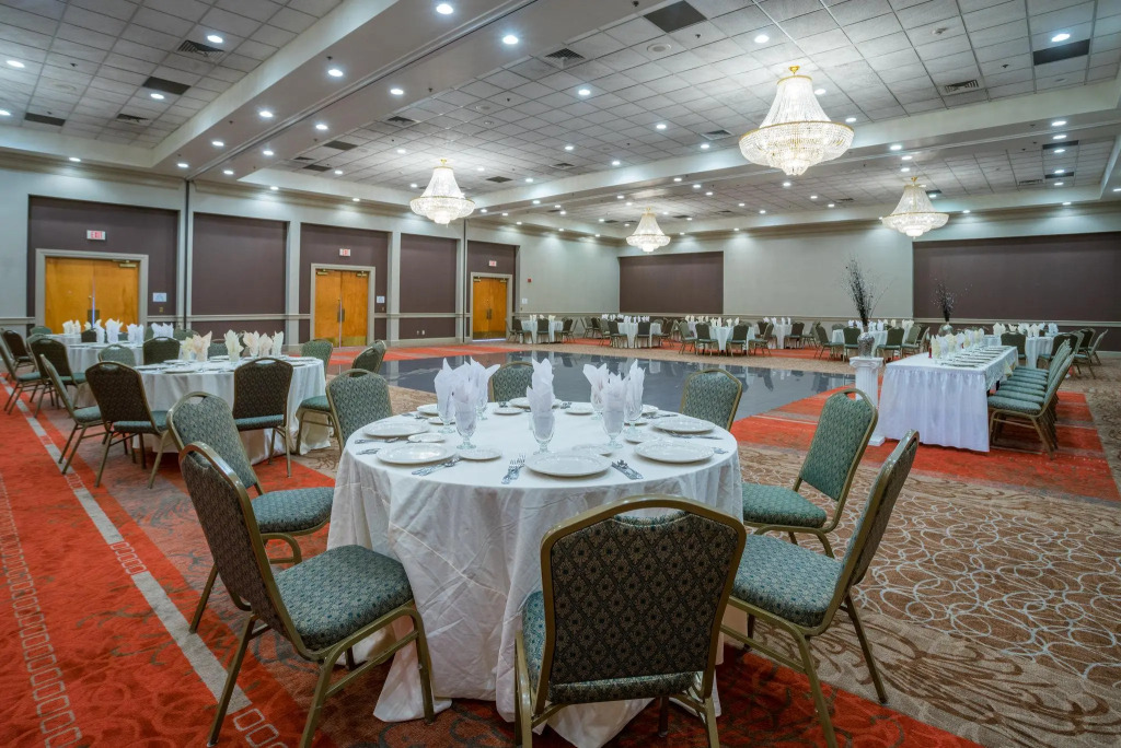 Holiday Inn Harrisburg I-81 Hershey Area by IHG