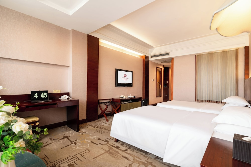 Golden Plaza International Hotel