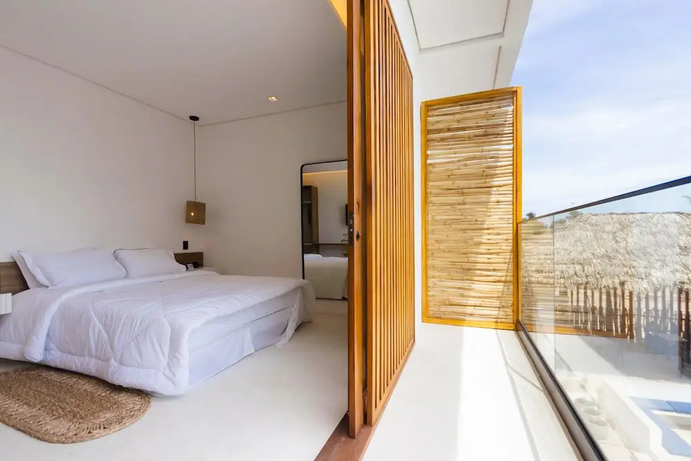 Mikiki Lifestyle Hotel