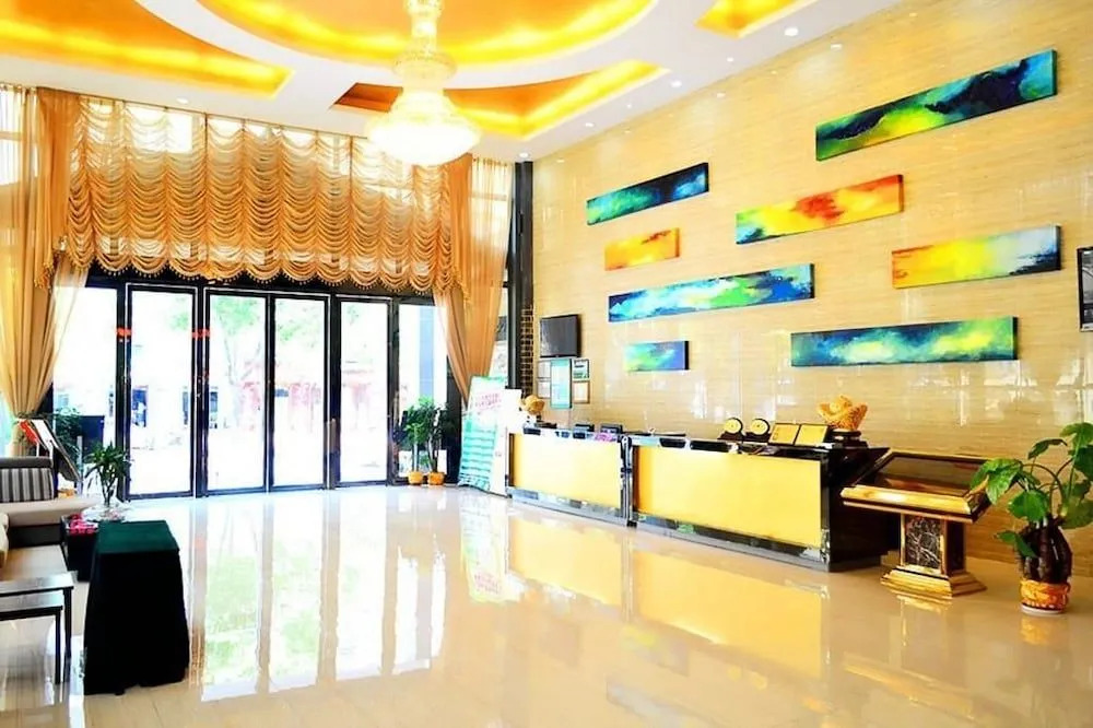 Guiyuan Dajue Hotel