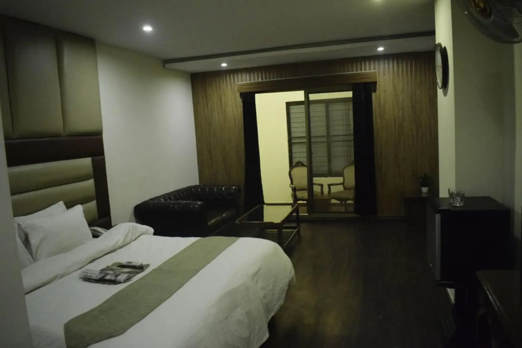 Grand Millennium Hotel
