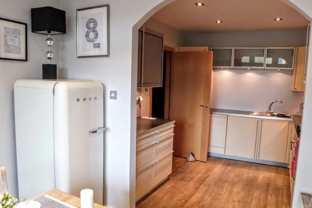 2 Bedroom Apartment With Sea View