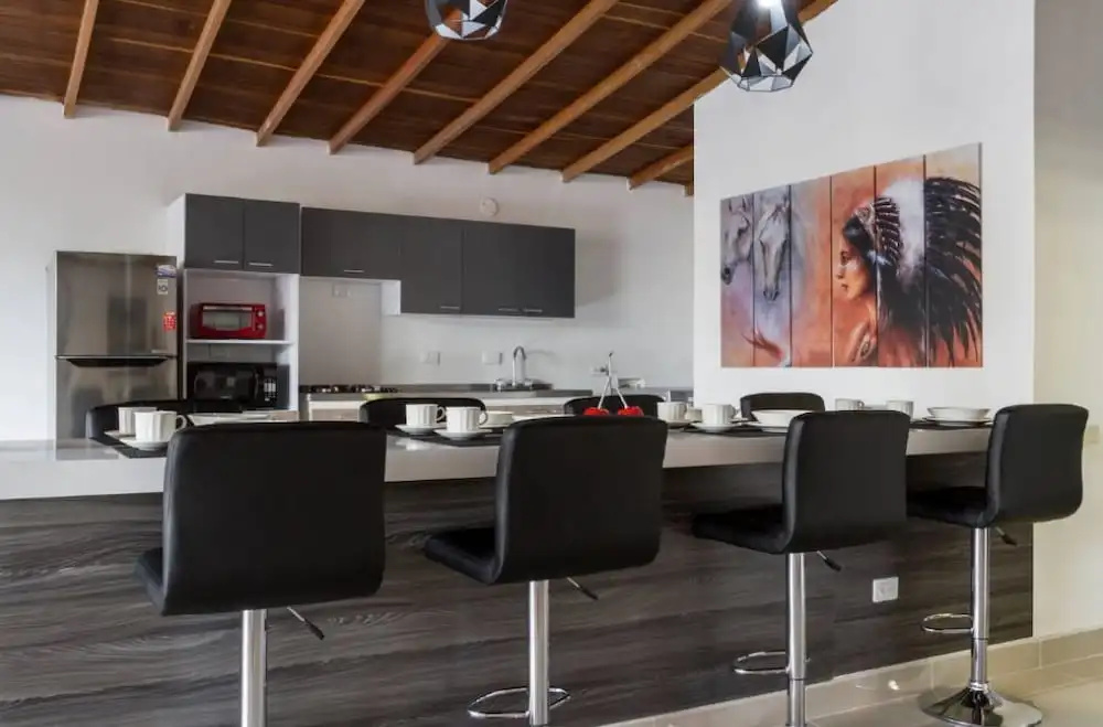 Penthouse 3rd Floor Lleras