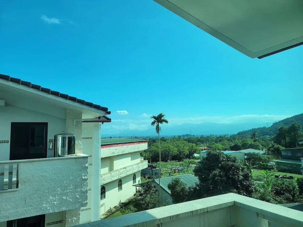 ZHEN GuestHouse