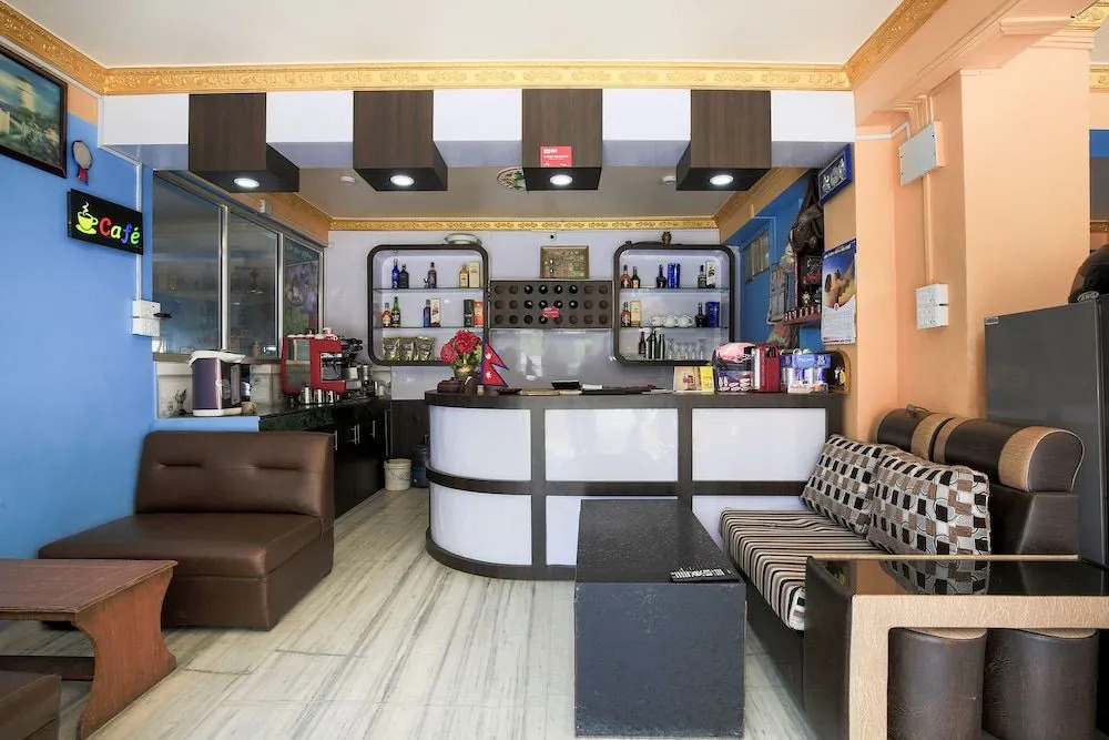 Oyo 401 New Star Hotel And Restaurant