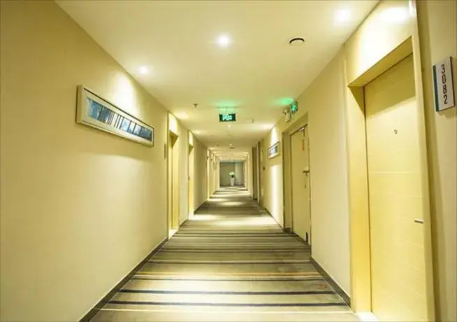 City Comfort Inn Huanggang Wuxue Kanjiang Avenue