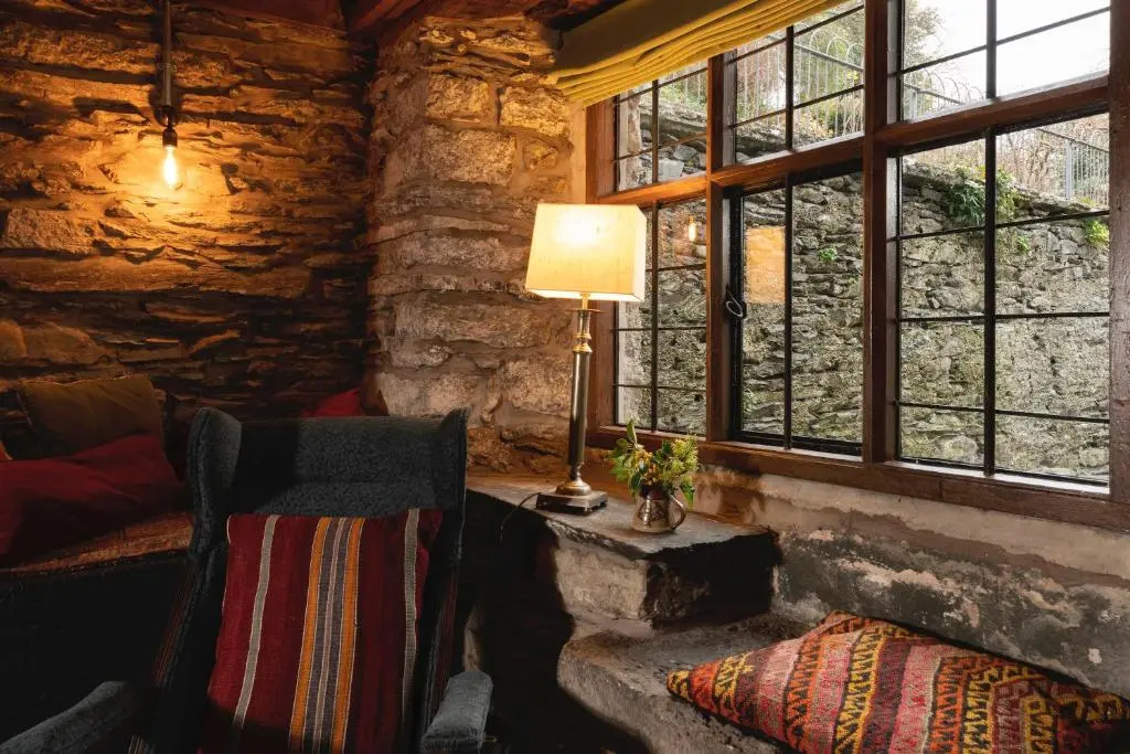 Romantic rural couples retreat in the stunning village of Crosthwaite, Lyth Valley