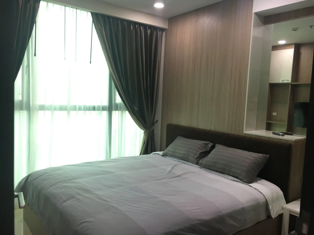 Dusit Grand Condo View