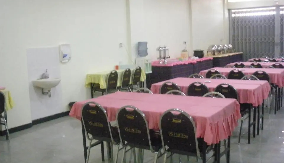 Dena Hotel