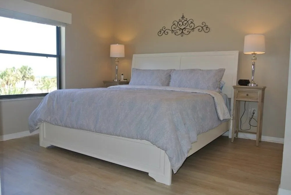 Ocean Village Club I33 condo