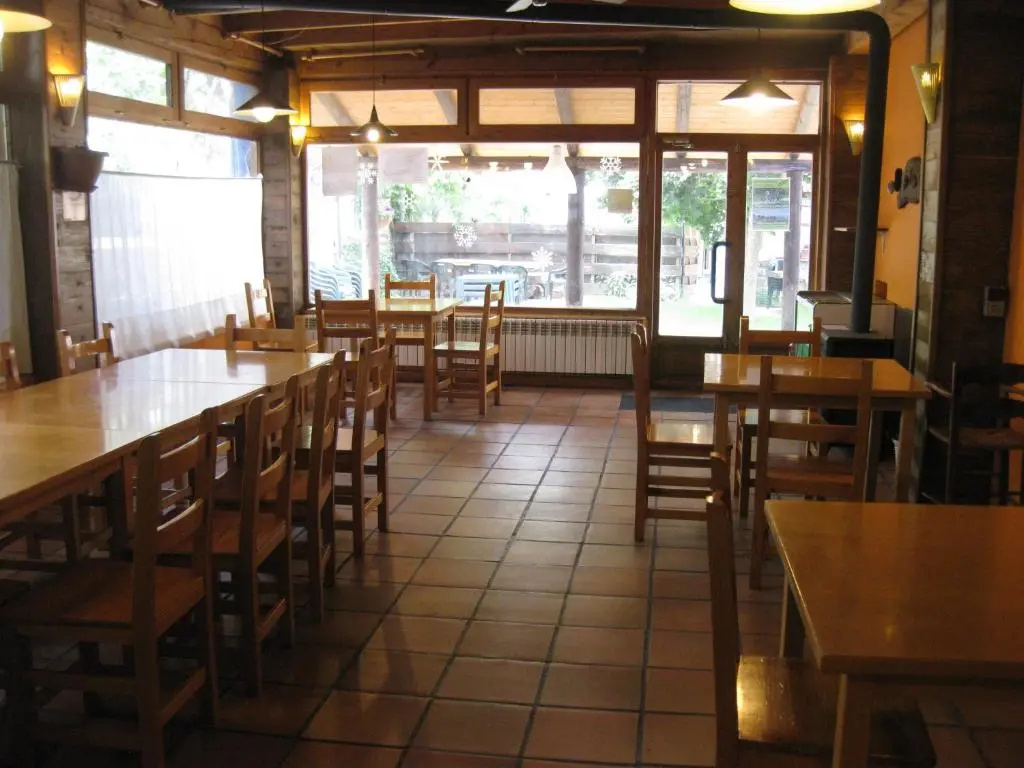 Albergue Pájaro L