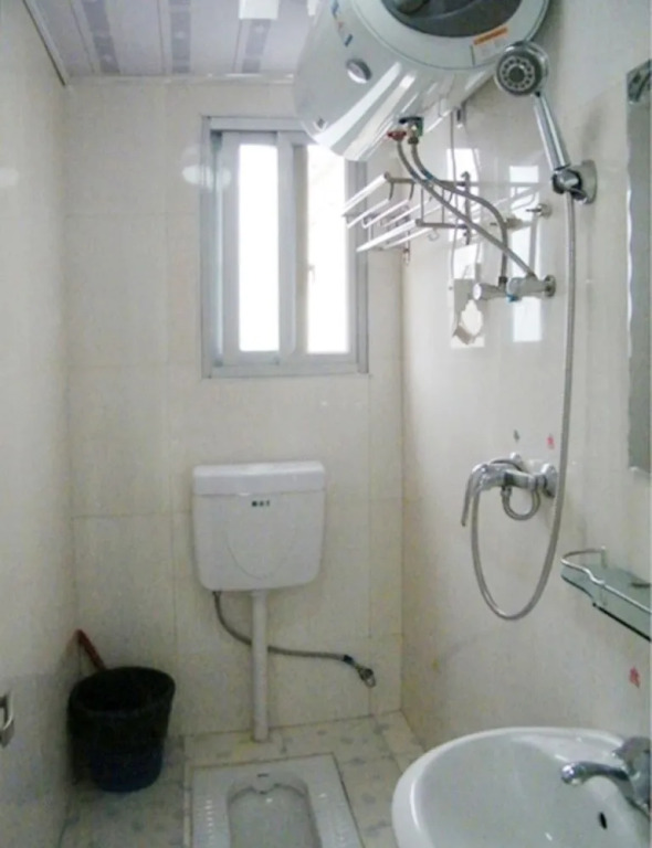 Teacher Wang Lulu Lodging House