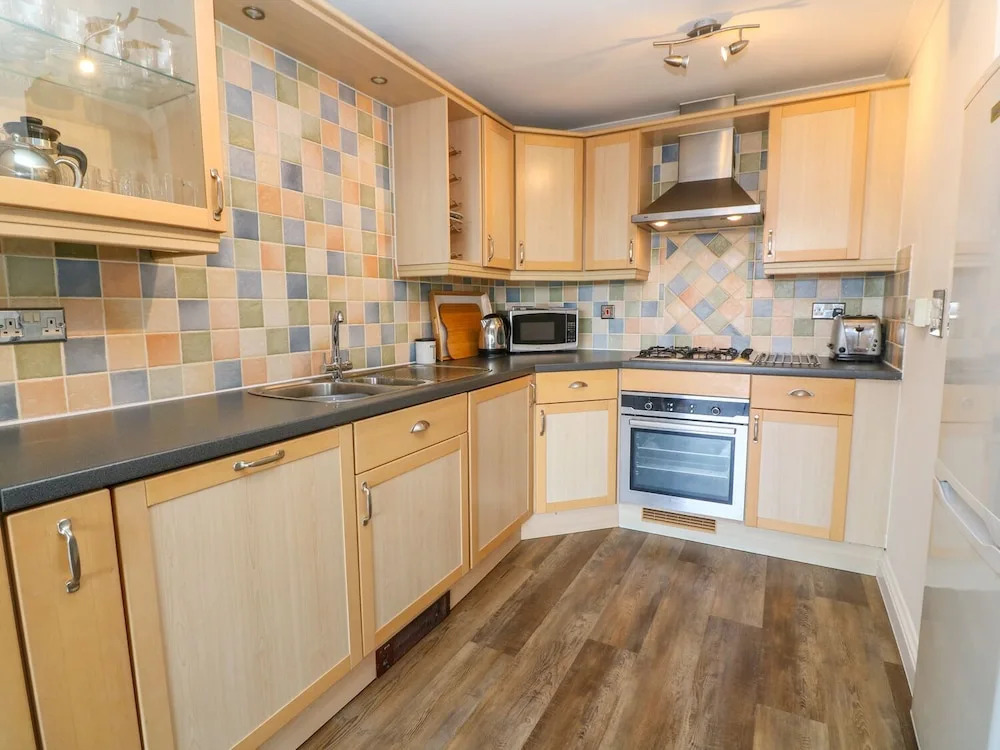 14 Melvill Court