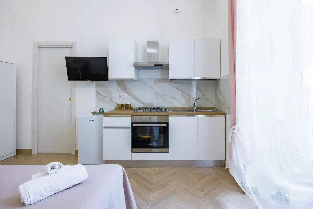 Essentia Home