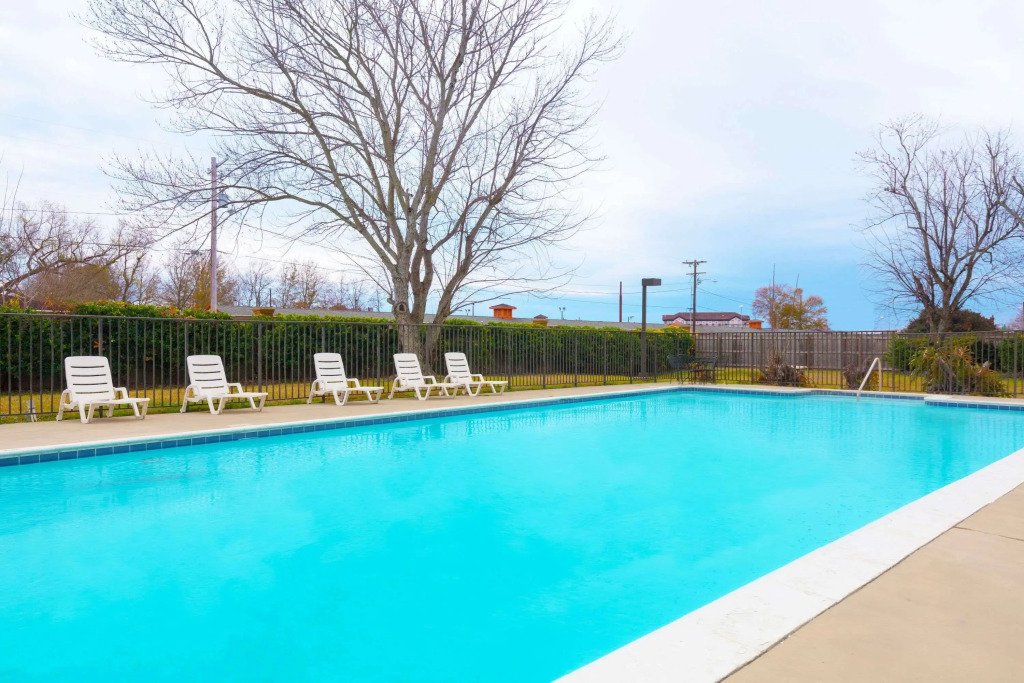 Baymont by Wyndham Lafayette
