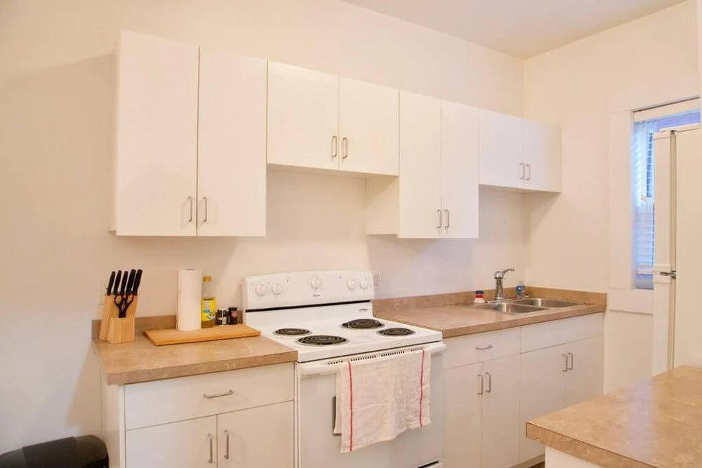 Comfy Downtown MJ Apartment w Parking Coffee Wifi