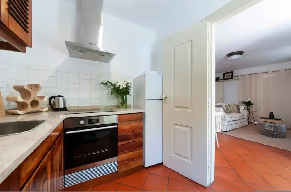 Wood Oven House II in Azeit o