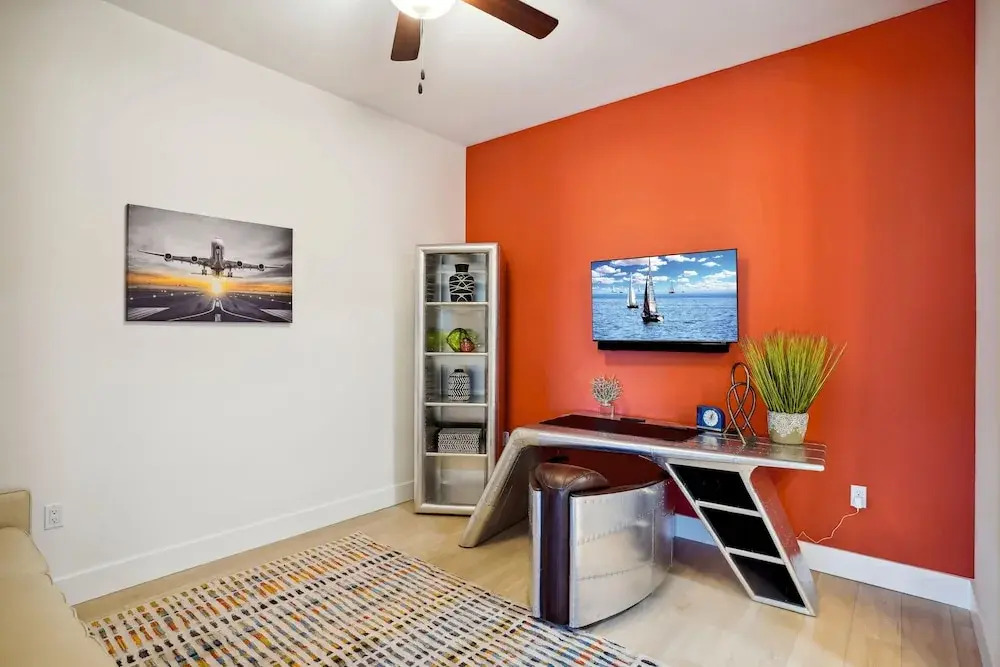 The Harbor Condo 305 - Premier
