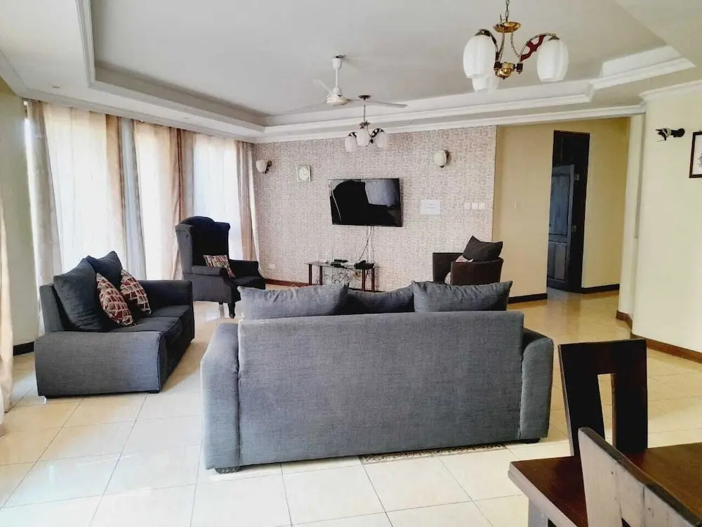 Lux Suites Dofils Assia Apartments