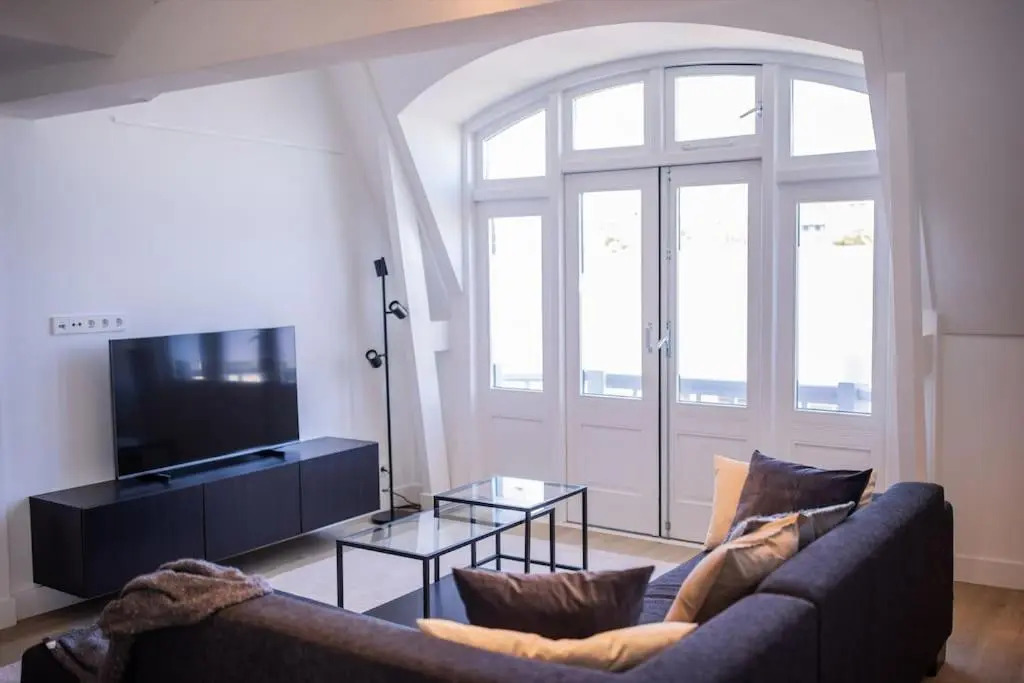Exceptional 3 Bedroom Serviced Apartment 83m2 -NB304E-