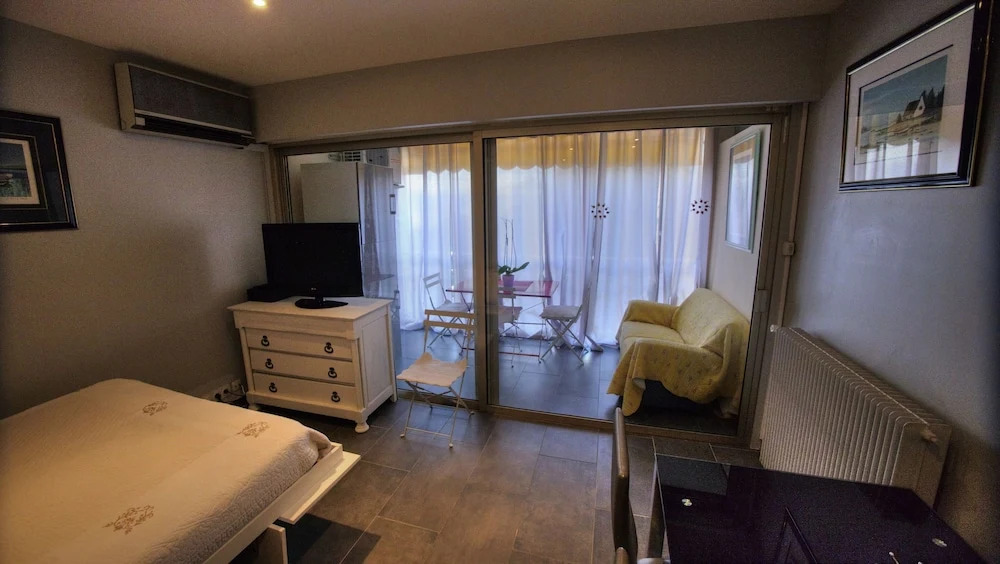 Studio Vue mer 150m Plages Pk