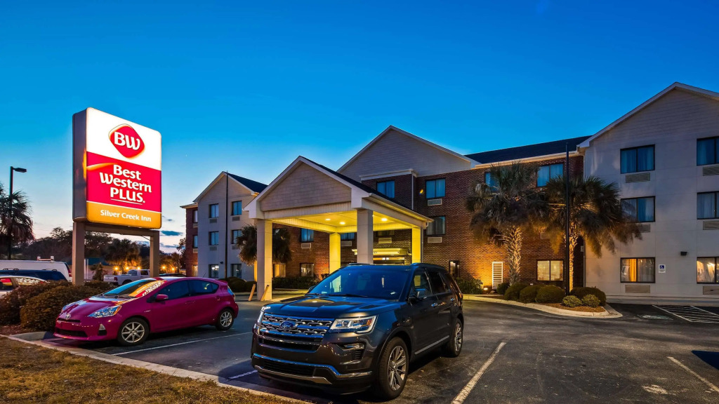 The Windstar Hotel - Emerald Isle, Swansboro