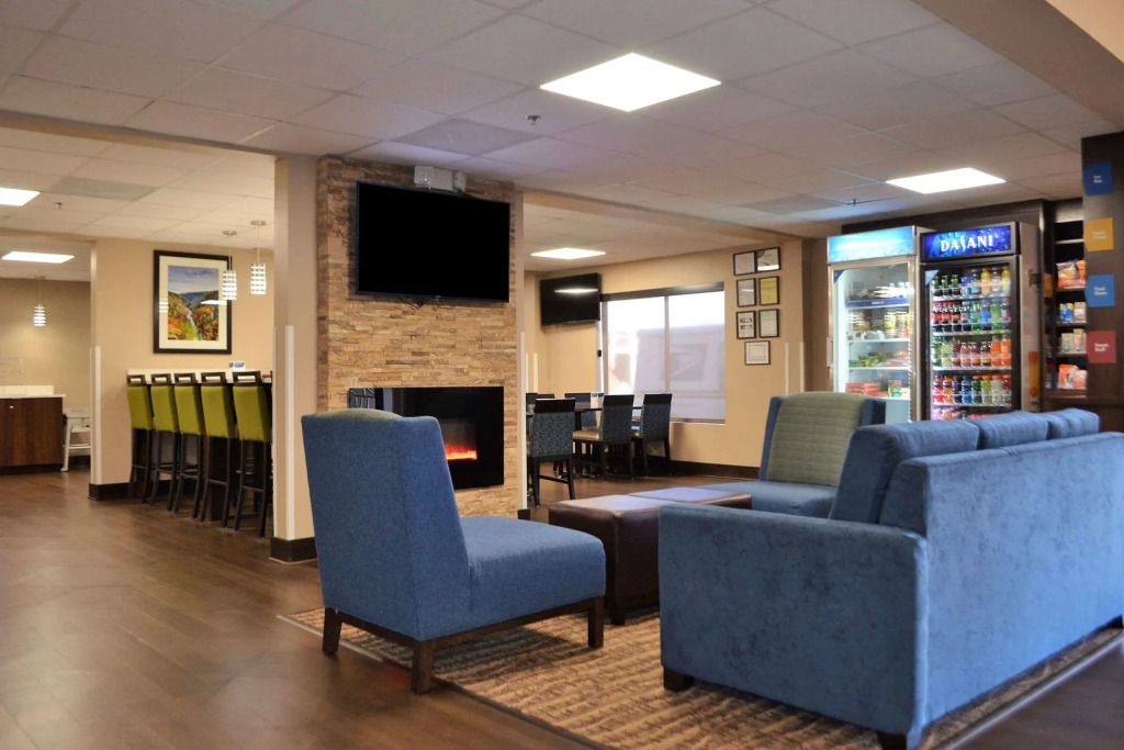 Comfort Suites Northside Hospital Gwinnett