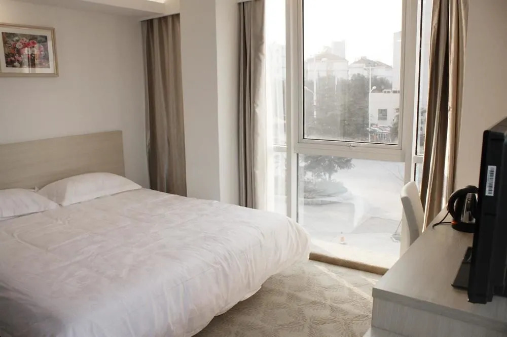 Qianjia Kefu Hotel